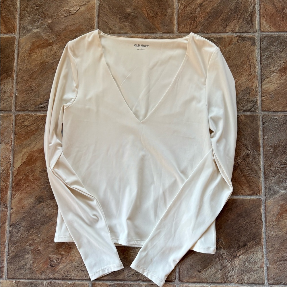 Old Navy Women's Long Sleeve Cream Top